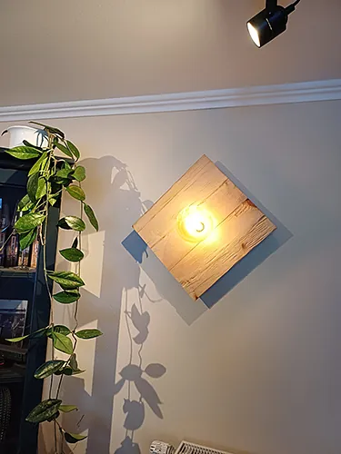 Eklusive Wandbeleuchtung